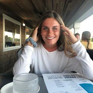 Meet your Posher, Tori